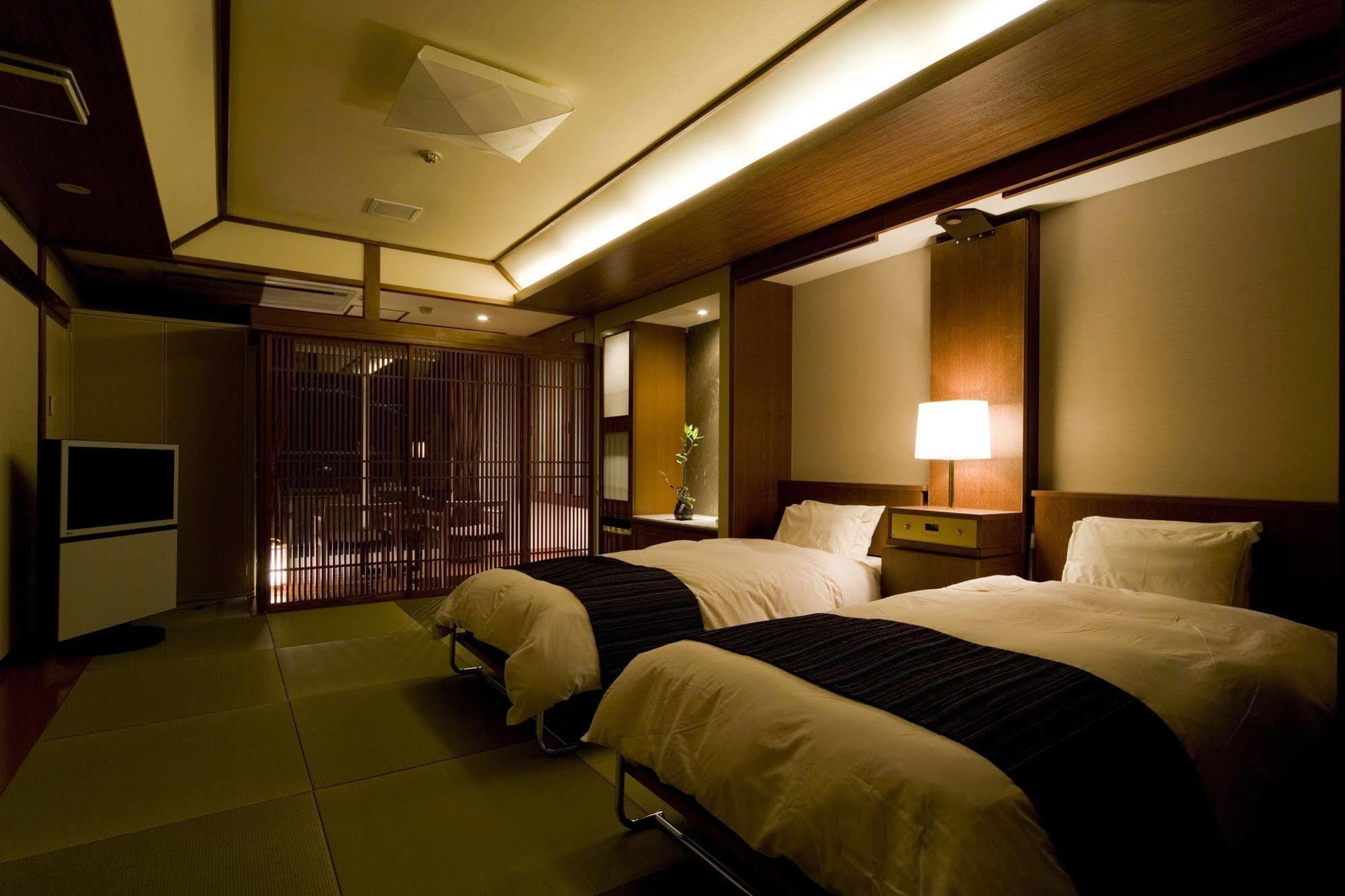 Wakasa Bettei Hotel นารา ภายนอก รูปภาพ